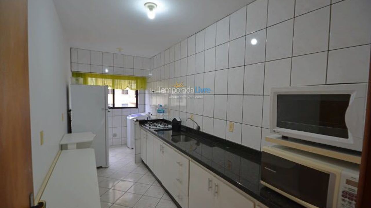 Apartment for vacation rental in Itapema (Meia Praia)