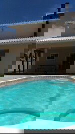 CASA CON PISCINA
