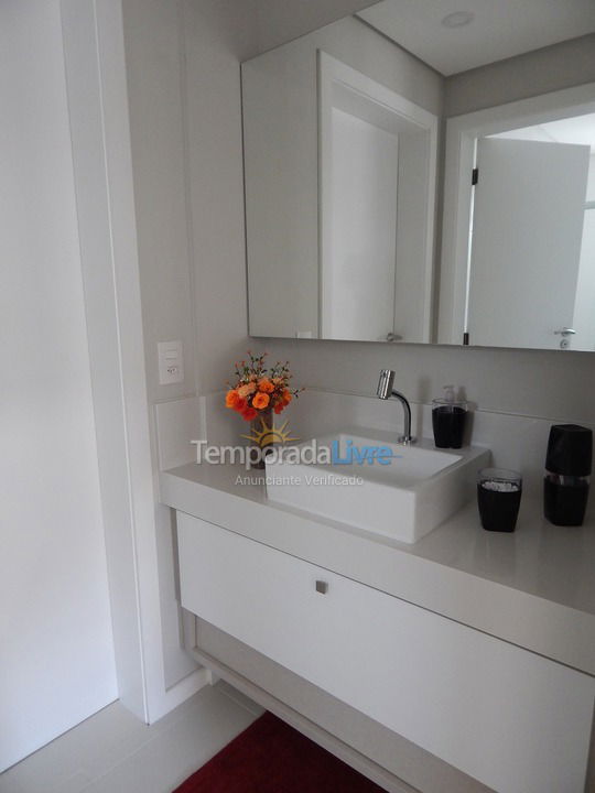 Apartamento para alquiler de vacaciones em Florianopolis (Praia dos Ingleses)