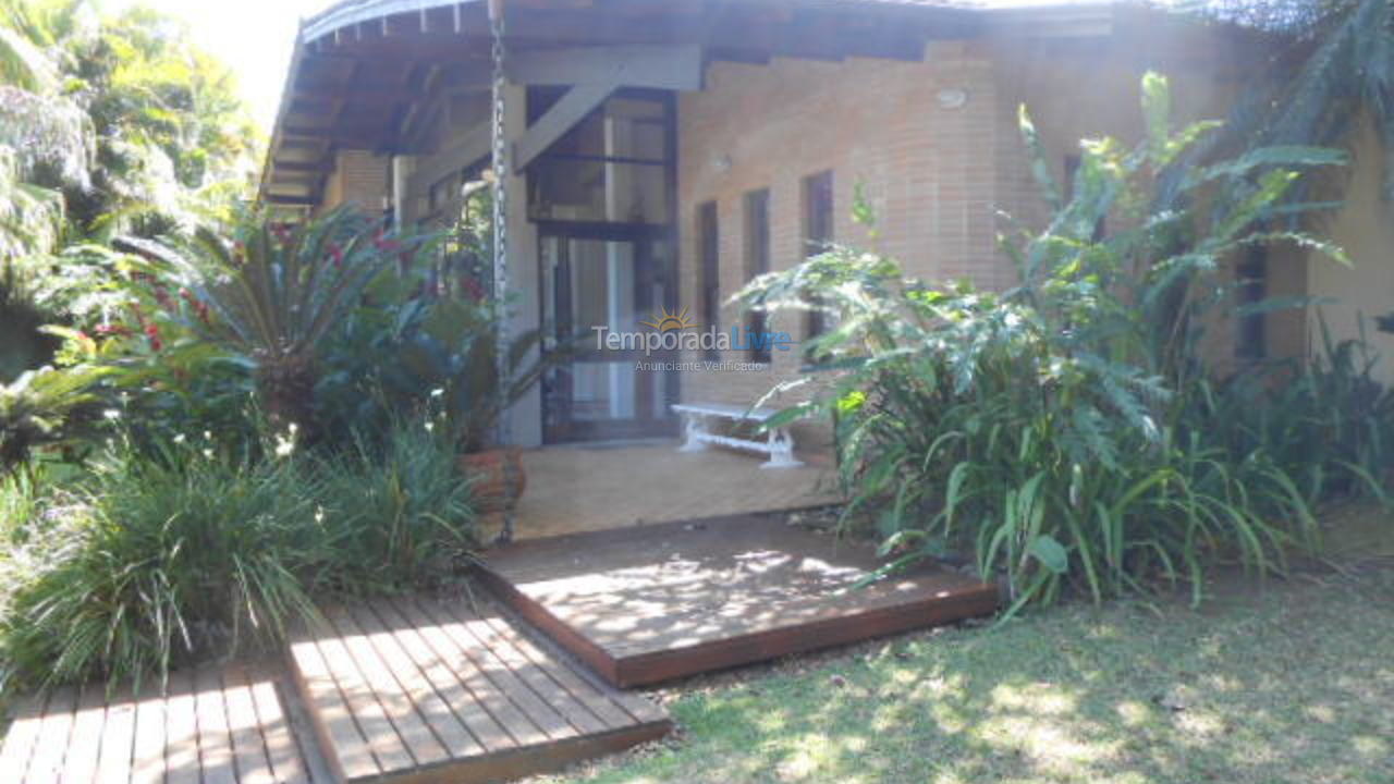 Casa para aluguel de temporada em São Sebastião (Toque Toque Pequeno)