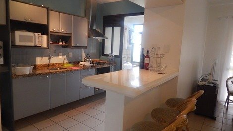ENGLISH RENTAL APARTMENT WITH SEA VIEW