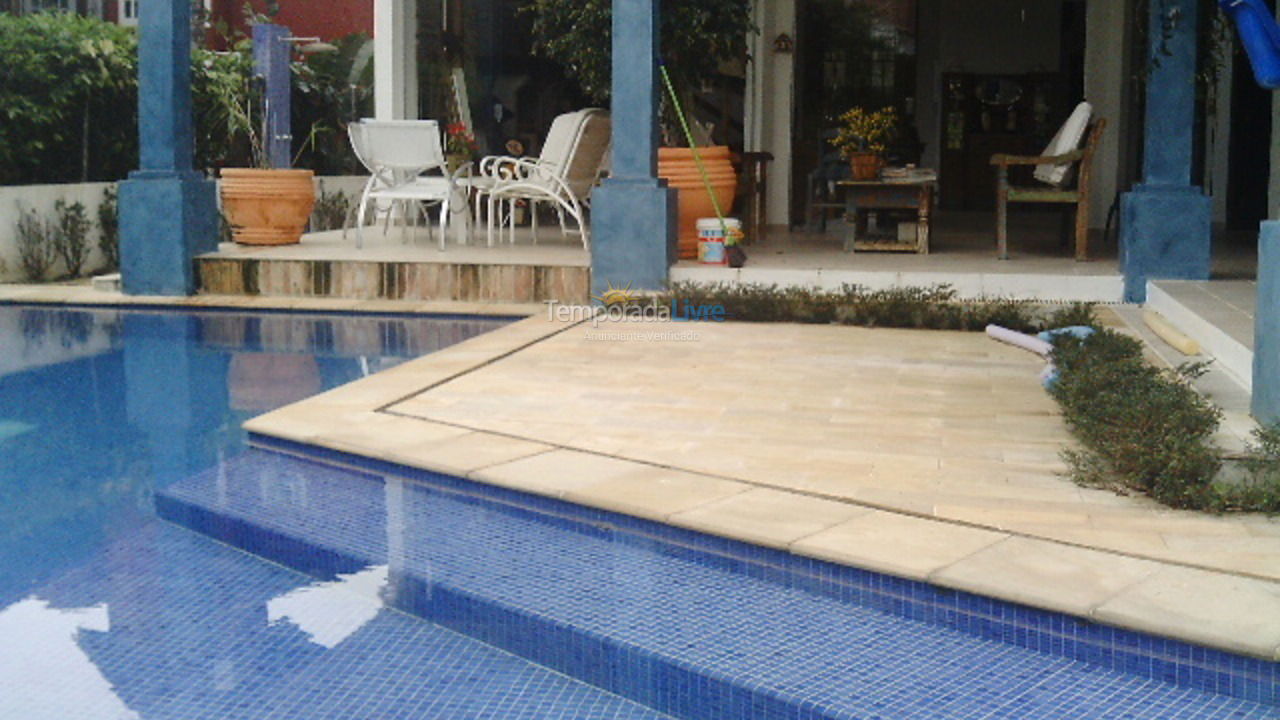 Casa para aluguel de temporada em São Sebastião (Toque Toque Pequeno)