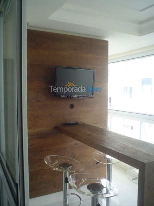Apartamento para aluguel de temporada em Balneário Camboriú (Praia Central)