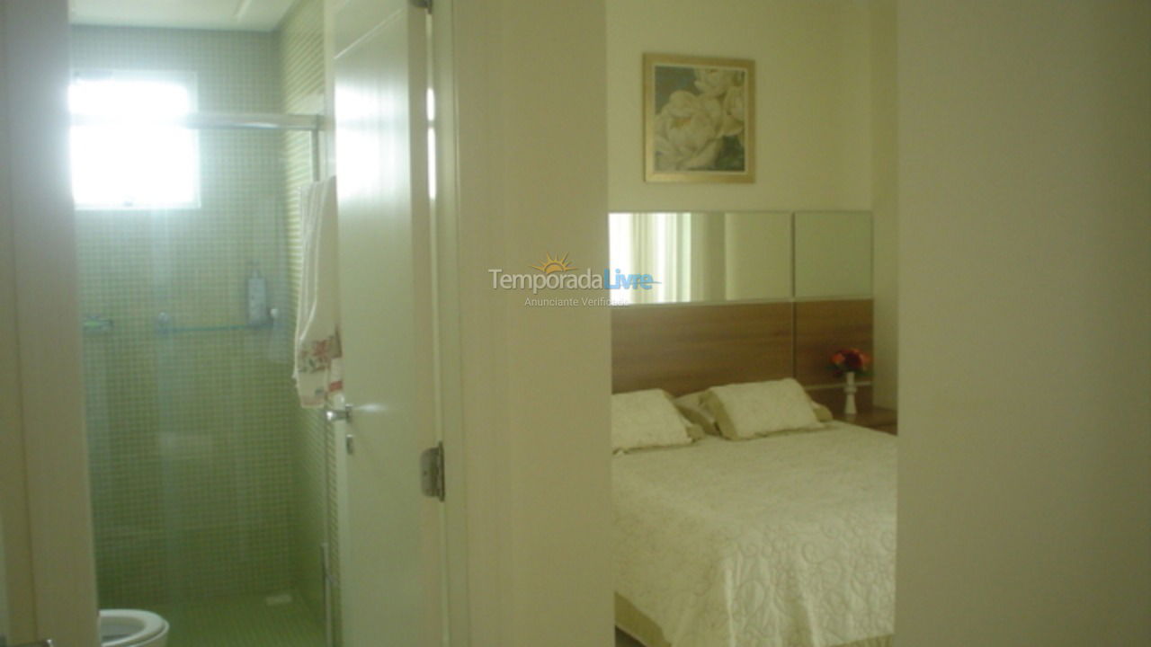 Apartamento para aluguel de temporada em Balneário Camboriú (Praia Central)