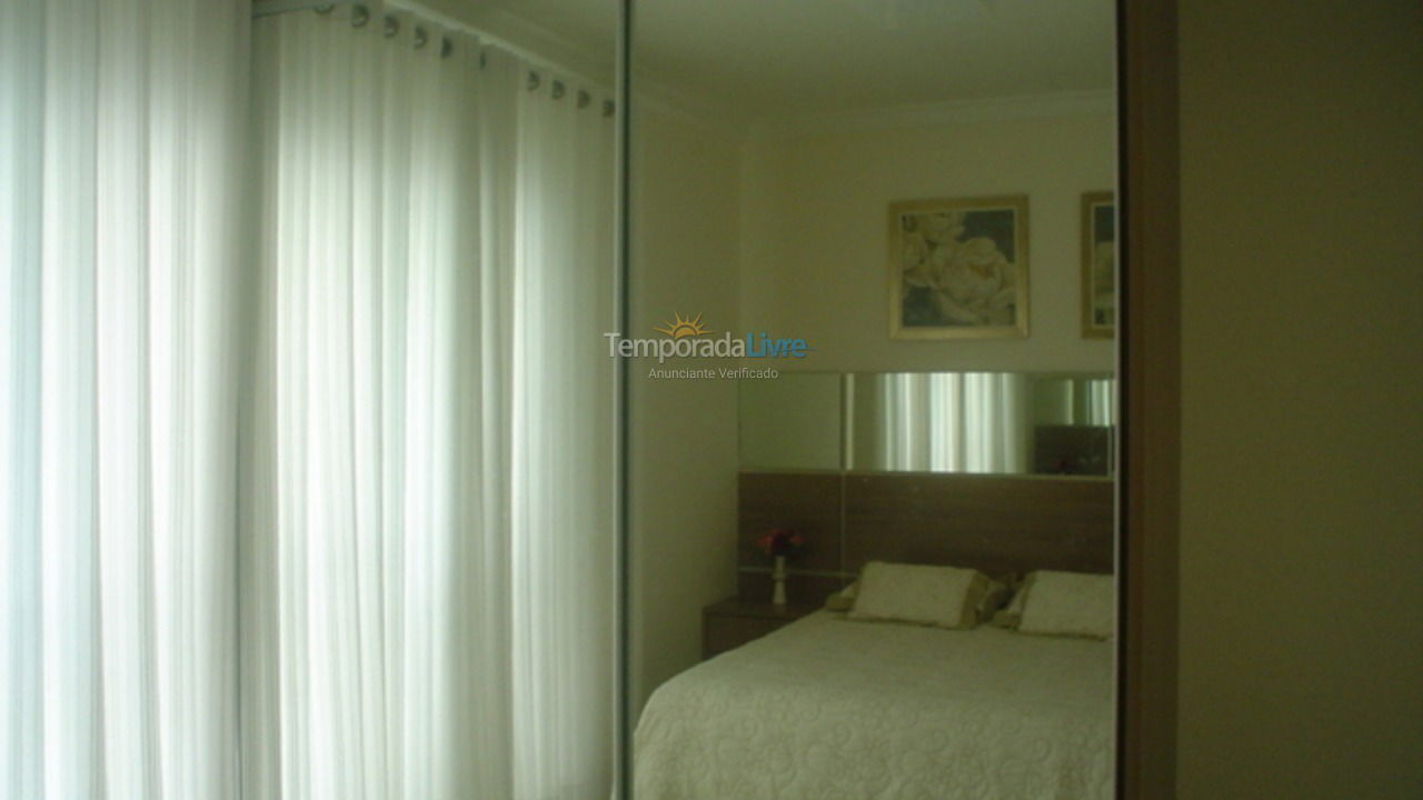 Apartamento para aluguel de temporada em Balneário Camboriú (Praia Central)