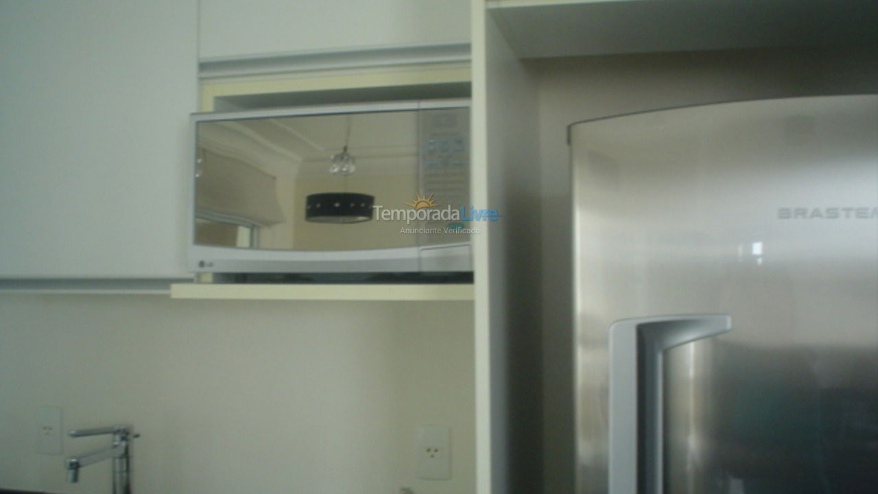 Apartamento para aluguel de temporada em Balneário Camboriú (Praia Central)