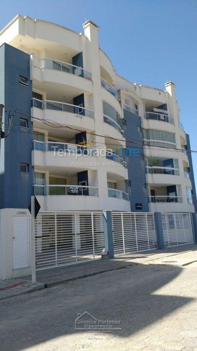 Apartment for vacation rental in Bombinhas (Praia de Bombas)