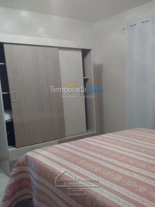 Apartamento para aluguel de temporada em Bombinhas (Praia de Bombas)