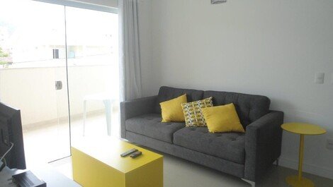APARTMENT IN THE BEACH OF BOMBAS