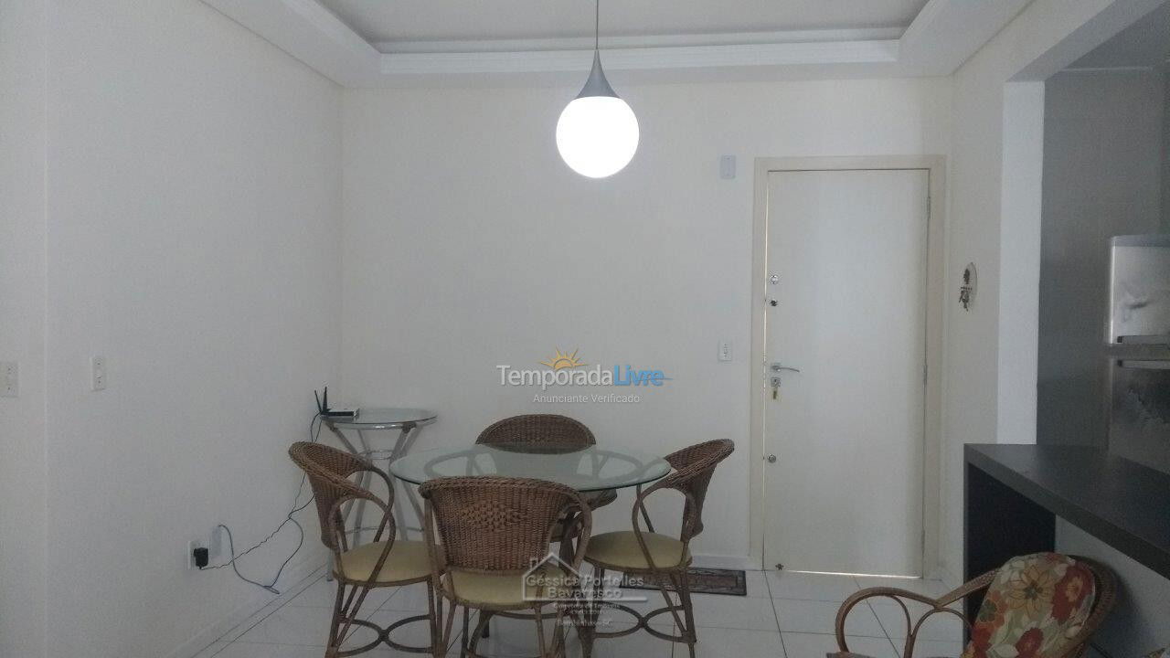 Apartamento para alquiler de vacaciones em Bombinhas (Praia de Bombas)