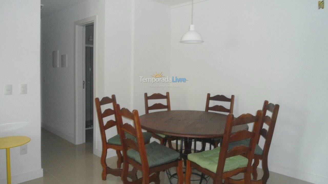 Apartment for vacation rental in Bombinhas (Praia de Bombas)