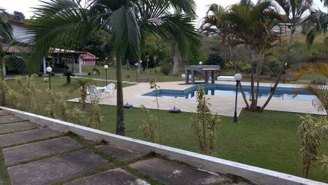 Sitío em Guararema/SP Alugamos para finais de semana, Feriados.