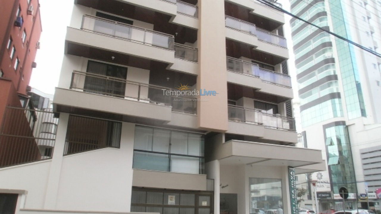 Apartamento para aluguel de temporada em Itapema (Meia Praia)
