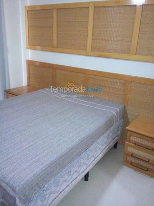 Apartamento para aluguel de temporada em Itapema (Meia Praia)