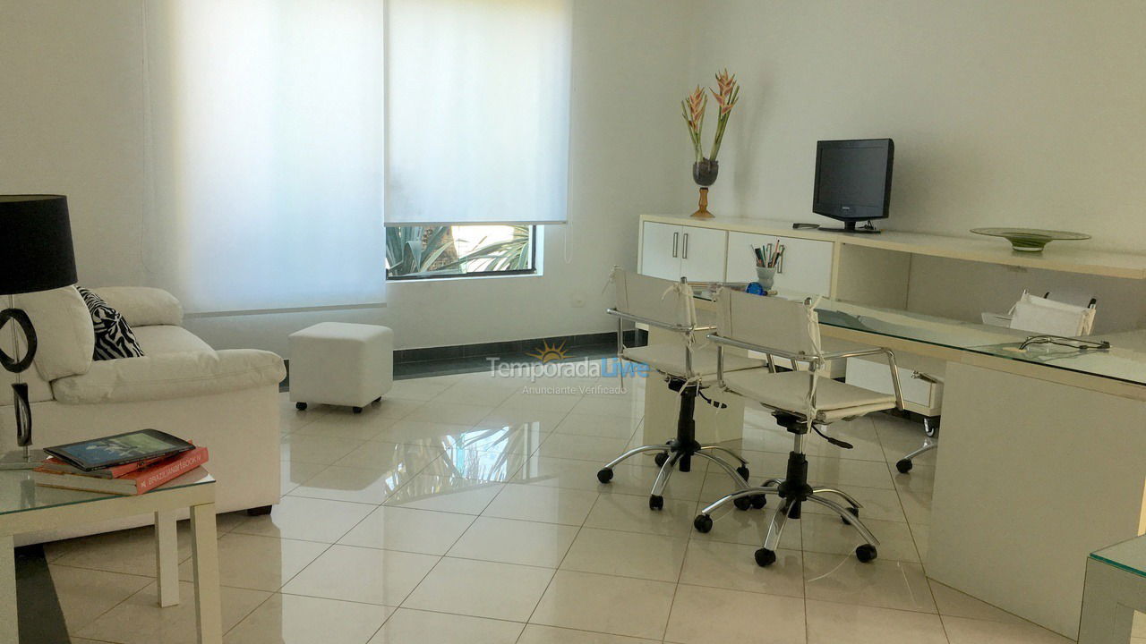 Casa para alquiler de vacaciones em Guarujá (Praia do Pernambuco)