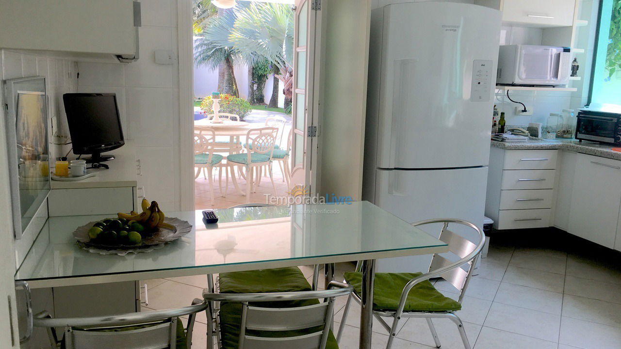 Casa para alquiler de vacaciones em Guarujá (Praia do Pernambuco)