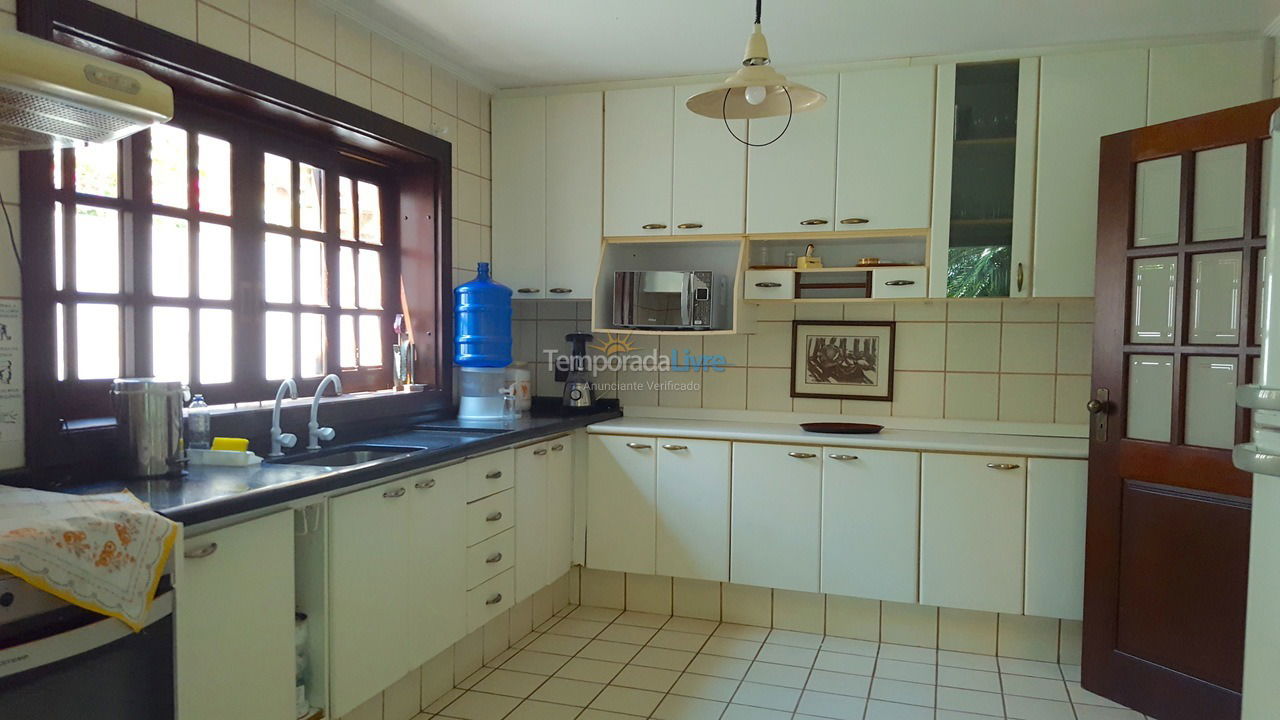 Casa para alquiler de vacaciones em Guarujá (Praia do Pernambuco)