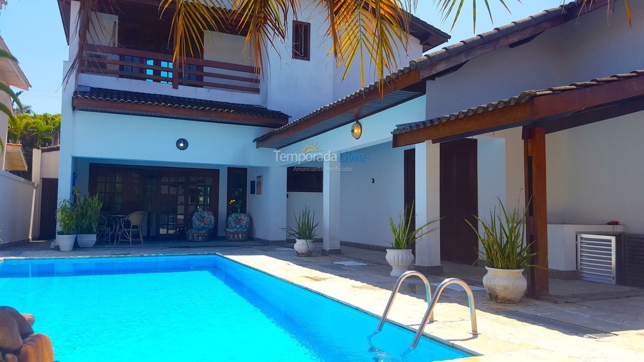 Casa para alquiler de vacaciones em Guarujá (Praia do Pernambuco)