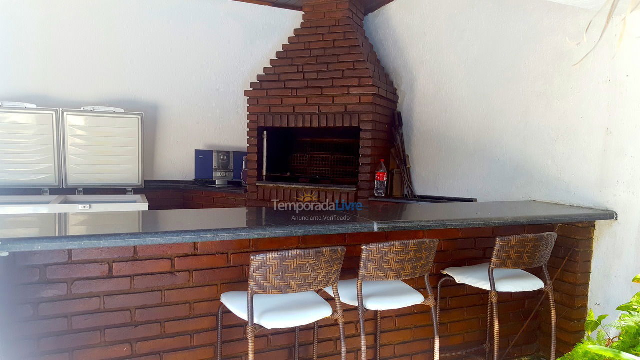 Casa para alquiler de vacaciones em Guarujá (Praia do Pernambuco)