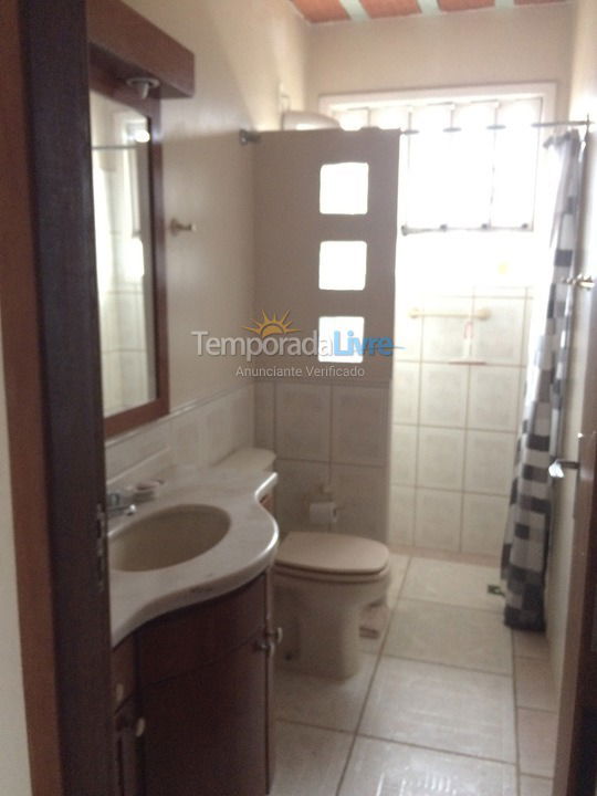 Casa para aluguel de temporada em São Francisco do Sul (Ubatuba)