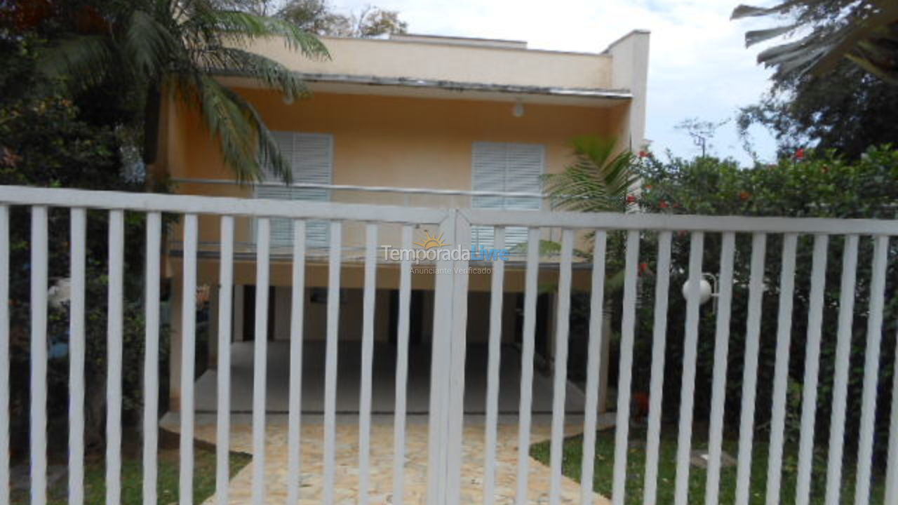 Casa para alquiler de vacaciones em São Sebastião (Guaecá)