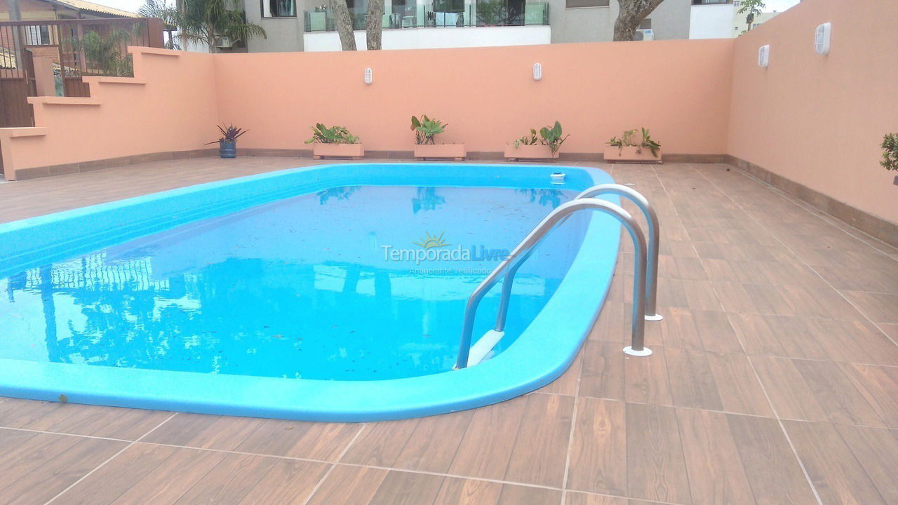 Casa para aluguel de temporada em Florianopolis (Praia dos Ingleses)
