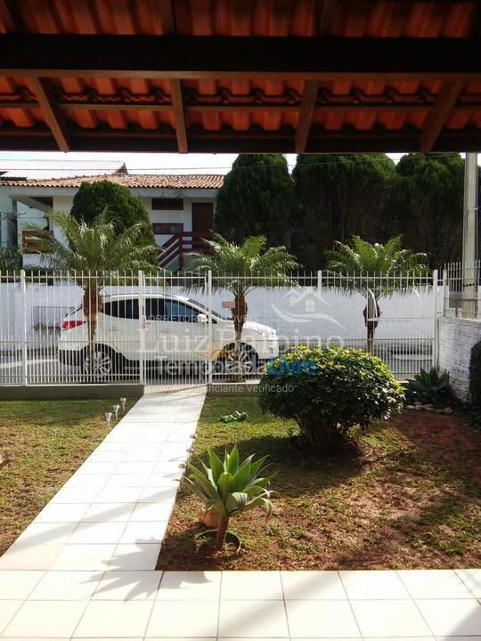 Casa para aluguel de temporada em Florianópolis (Cachoeira do Bom Jesus)