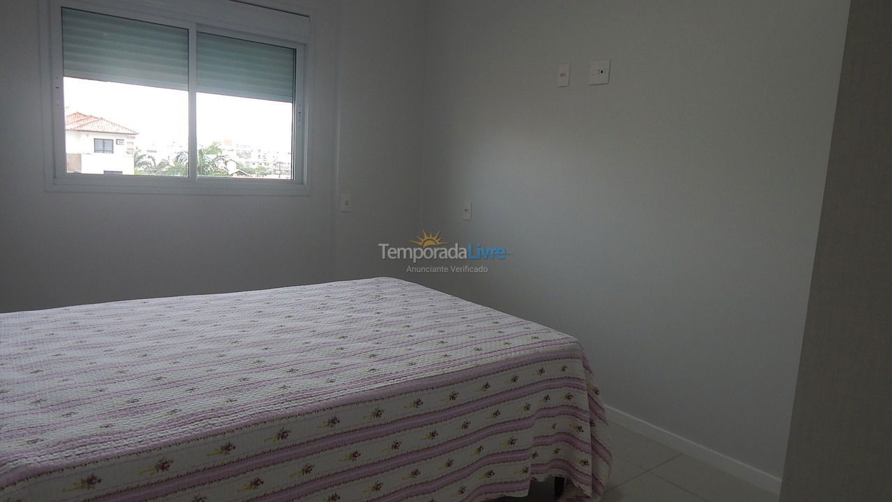 Apartamento para aluguel de temporada em Florianopolis (Praia dos Ingleses)