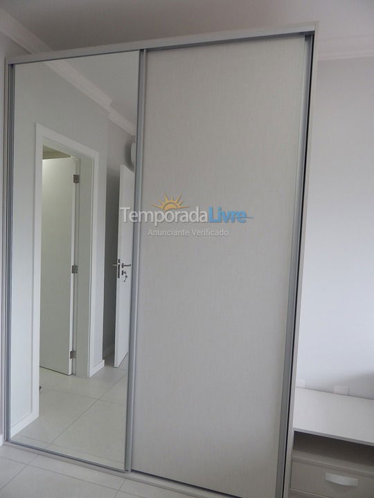 Apartamento para aluguel de temporada em Florianopolis (Praia dos Ingleses)