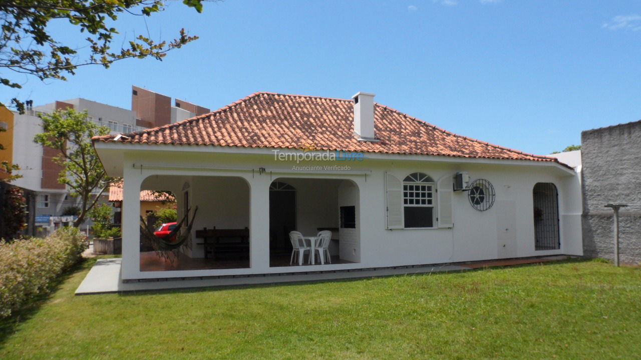 Casa para alquiler de vacaciones em Florianopolis (Praia dos Ingleses)