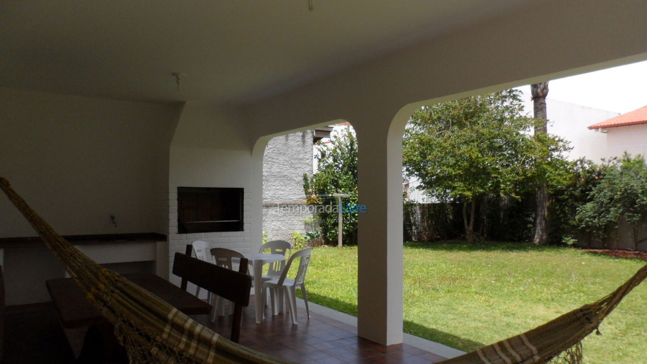 Casa para alquiler de vacaciones em Florianopolis (Praia dos Ingleses)