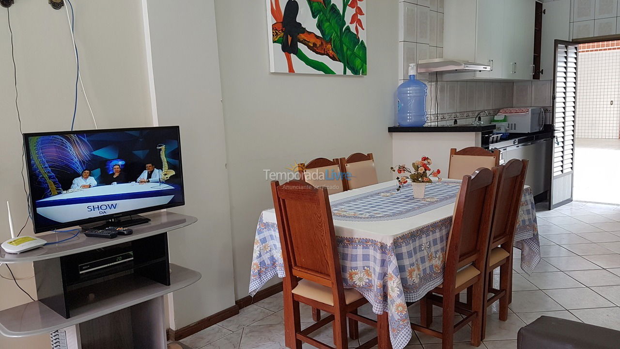 Apartamento para alquiler de vacaciones em Bombinhas (Praia de Bombinhas)