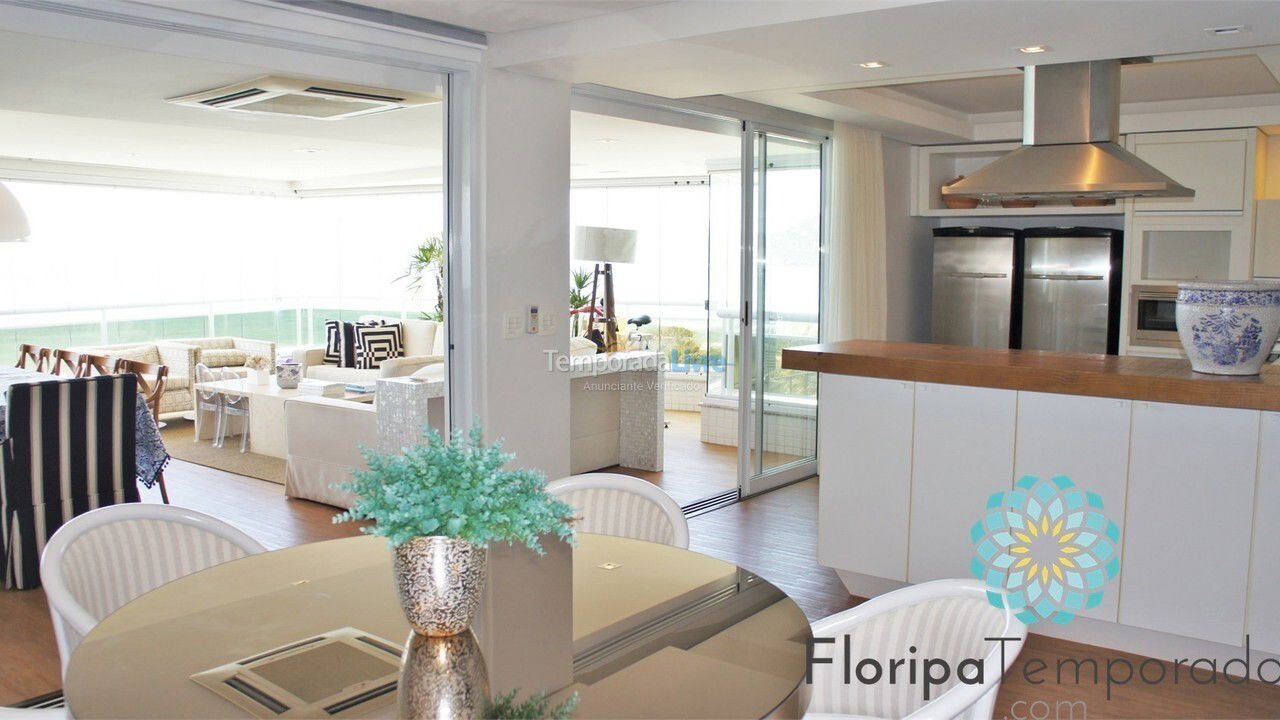 Apartment for vacation rental in Florianópolis (Praia Brava)