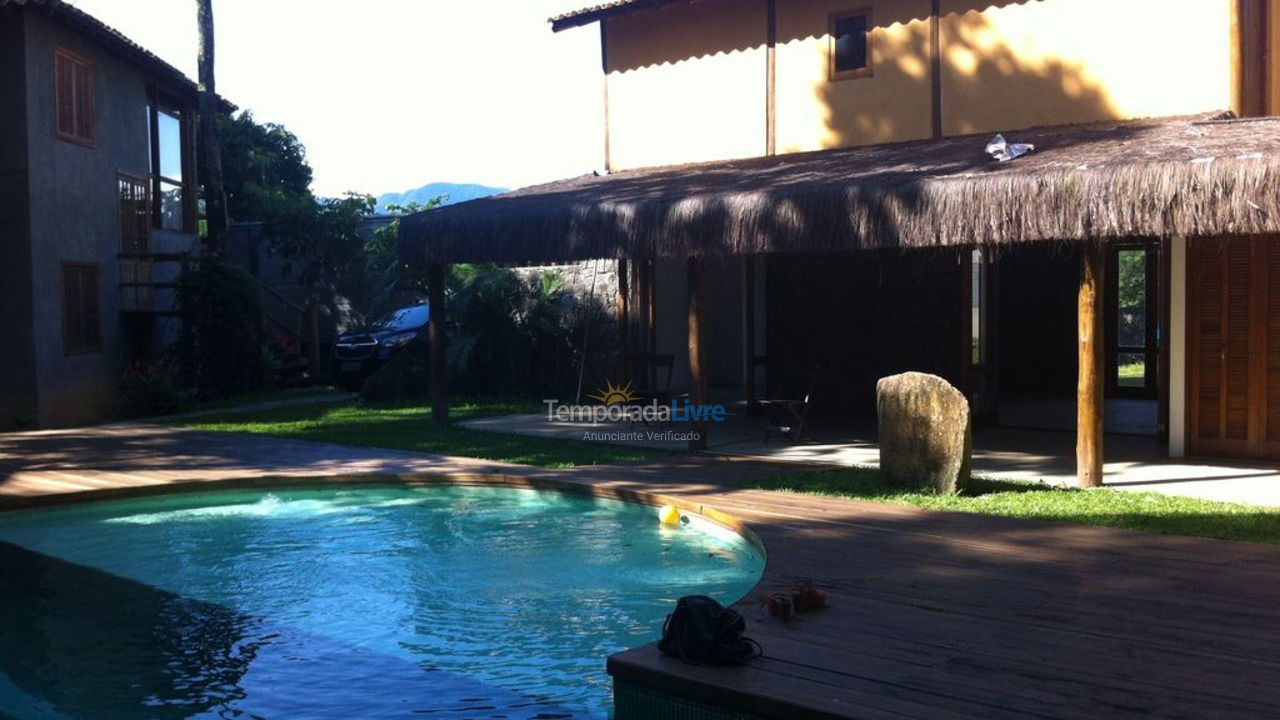 Casa para aluguel de temporada em Ilhabela (Praia do Curral)