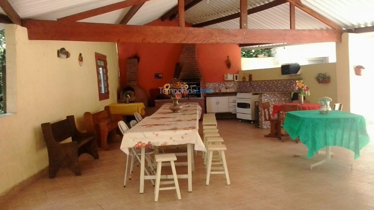 Ranch for vacation rental in Arujá (Canjicas)