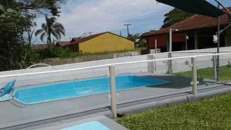 House with pool, for up to 18 people, Itapoá sc Ligue or WhatsApp