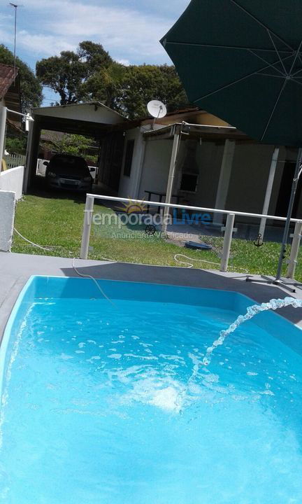 Casa para alquiler de vacaciones em Itapoá (Balneário Rainha do Mar)