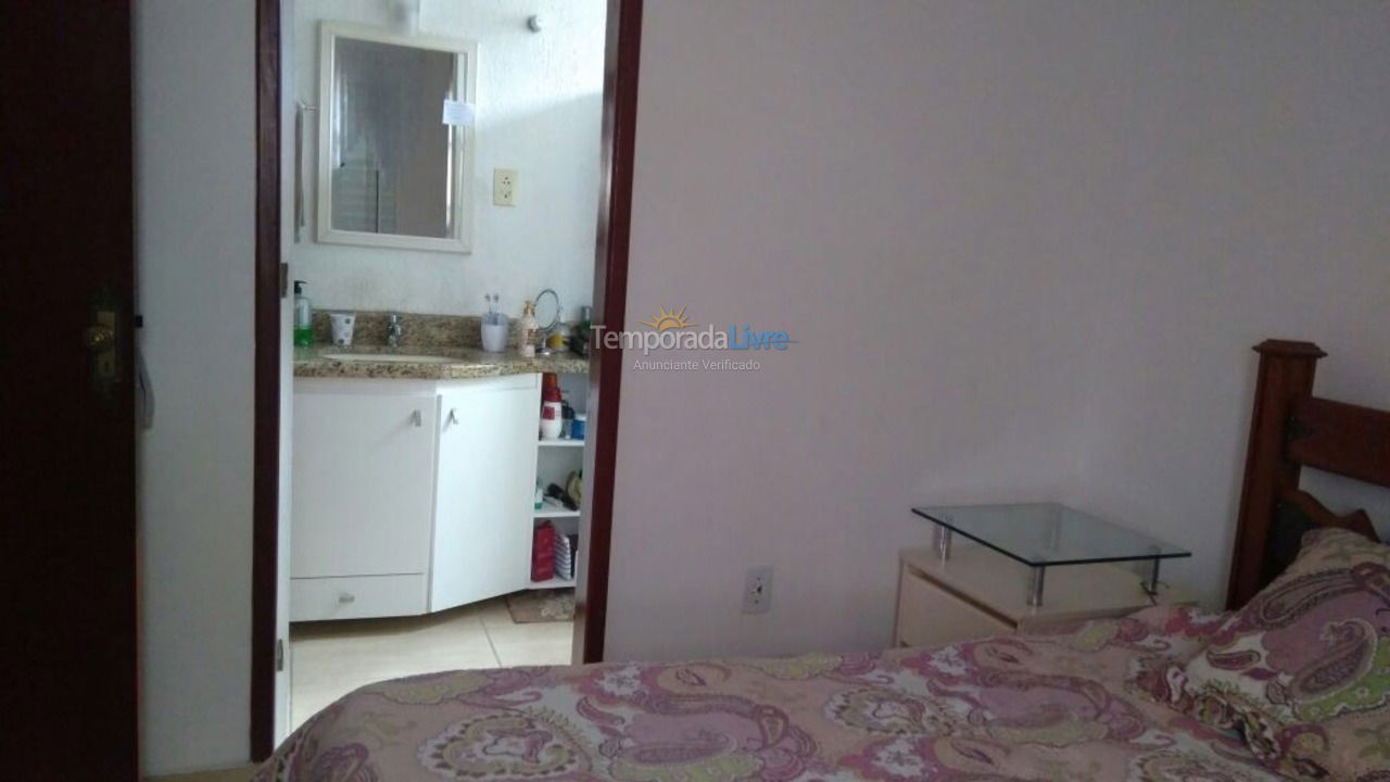 Casa para aluguel de temporada em Florianopolis (Canasvieiras)