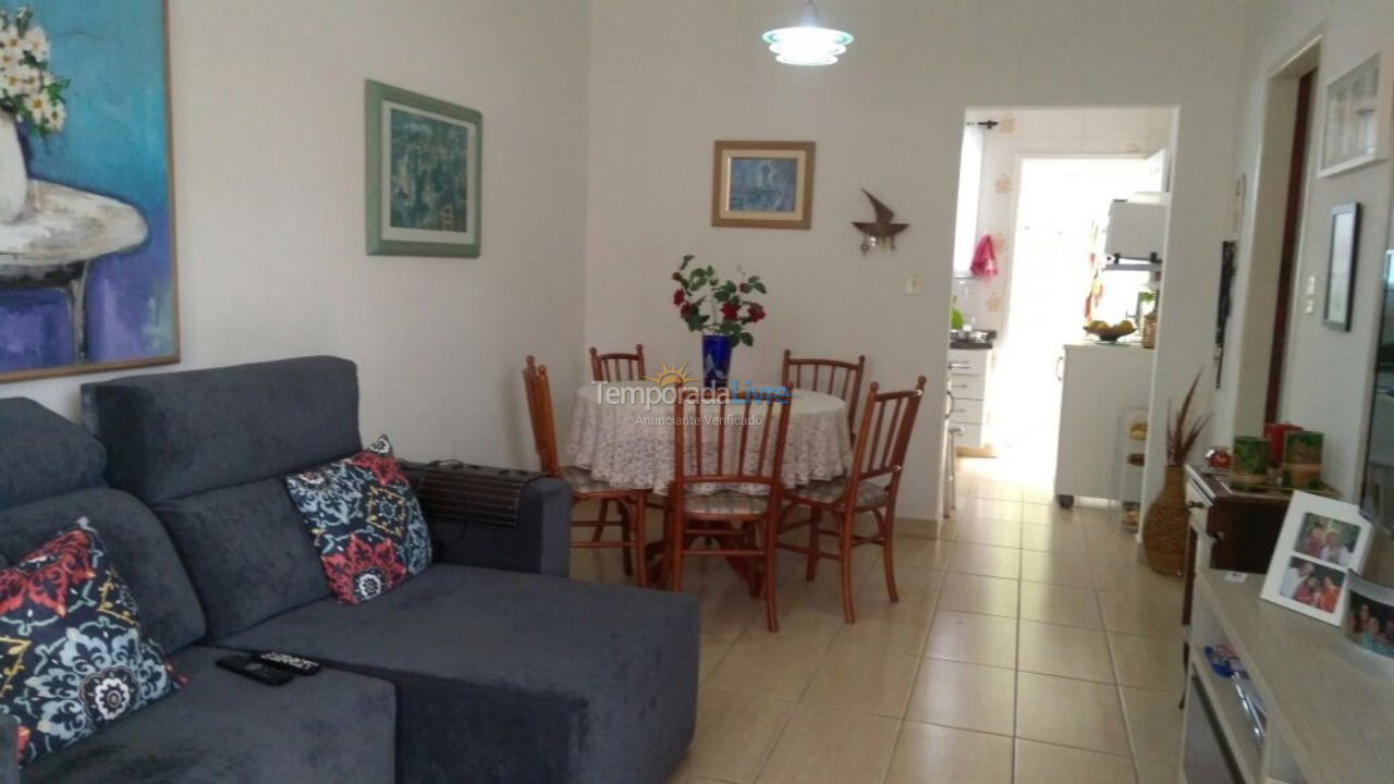 Casa para aluguel de temporada em Florianopolis (Canasvieiras)