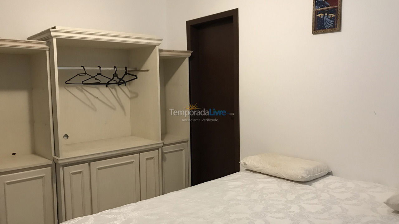 Apartamento para aluguel de temporada em Bombinhas (Praia de Bombinhas)