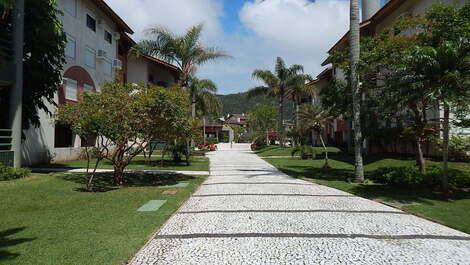 Apartamento en Inglés con vistas al mar.