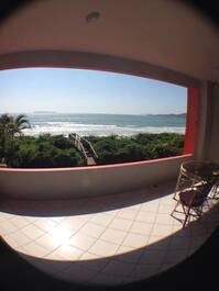 Townhouse, facing the sea with 4 bedrooms in Mariscal Ref.177