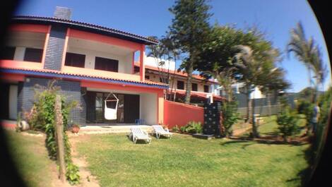 Townhouse, facing the sea with 4 bedrooms in Mariscal Ref.177