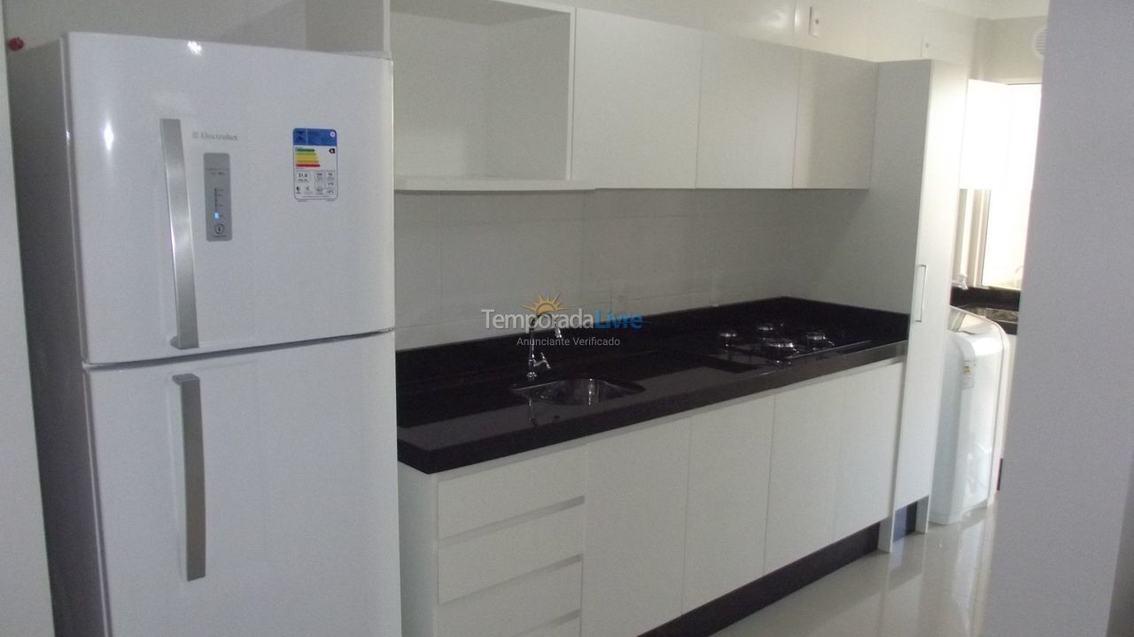 Apartamento para alquiler de vacaciones em Bombinhas (Praia de Bombas)