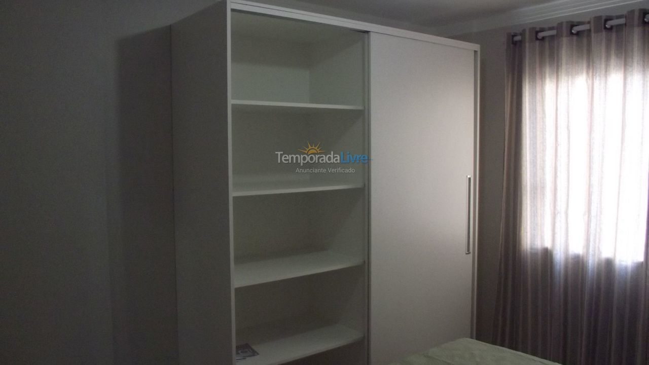 Apartamento para alquiler de vacaciones em Bombinhas (Praia de Bombas)