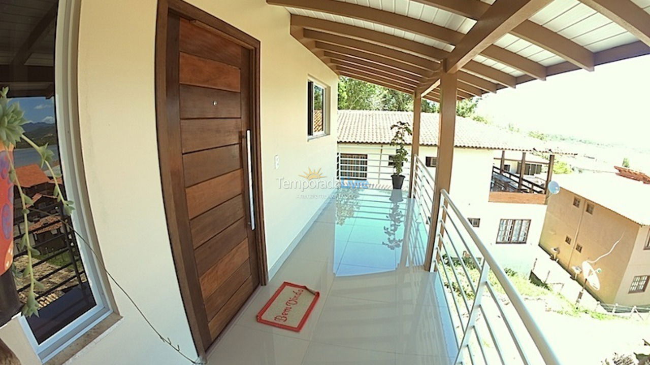 Casa para alquiler de vacaciones em Garopaba (Praia da Ferrugem)