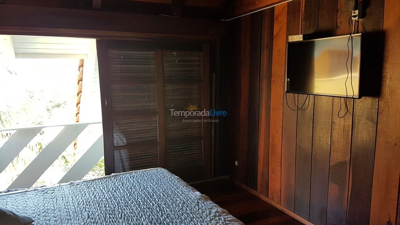 Casa para alquiler de vacaciones em Bombinhas (Praia de Quatro Ilhas)