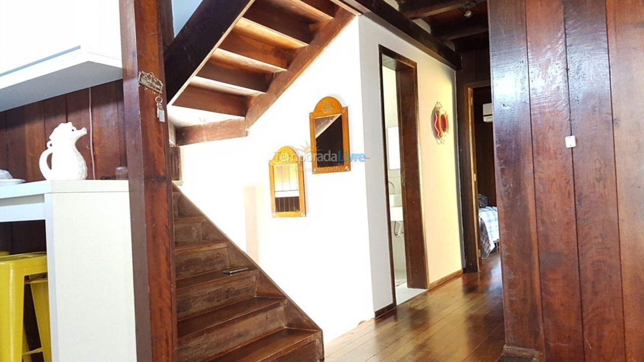 Casa para alquiler de vacaciones em Bombinhas (Praia de Quatro Ilhas)