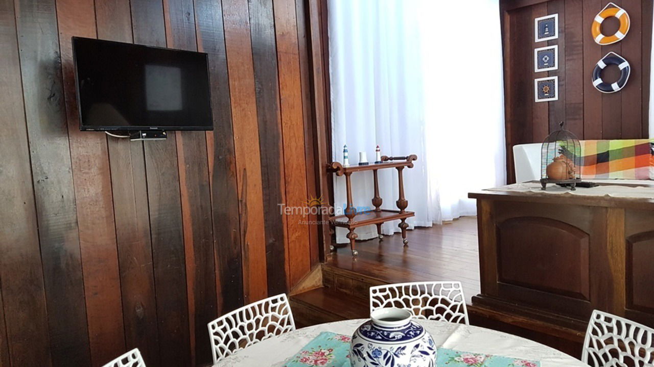 Casa para alquiler de vacaciones em Bombinhas (Praia de Quatro Ilhas)