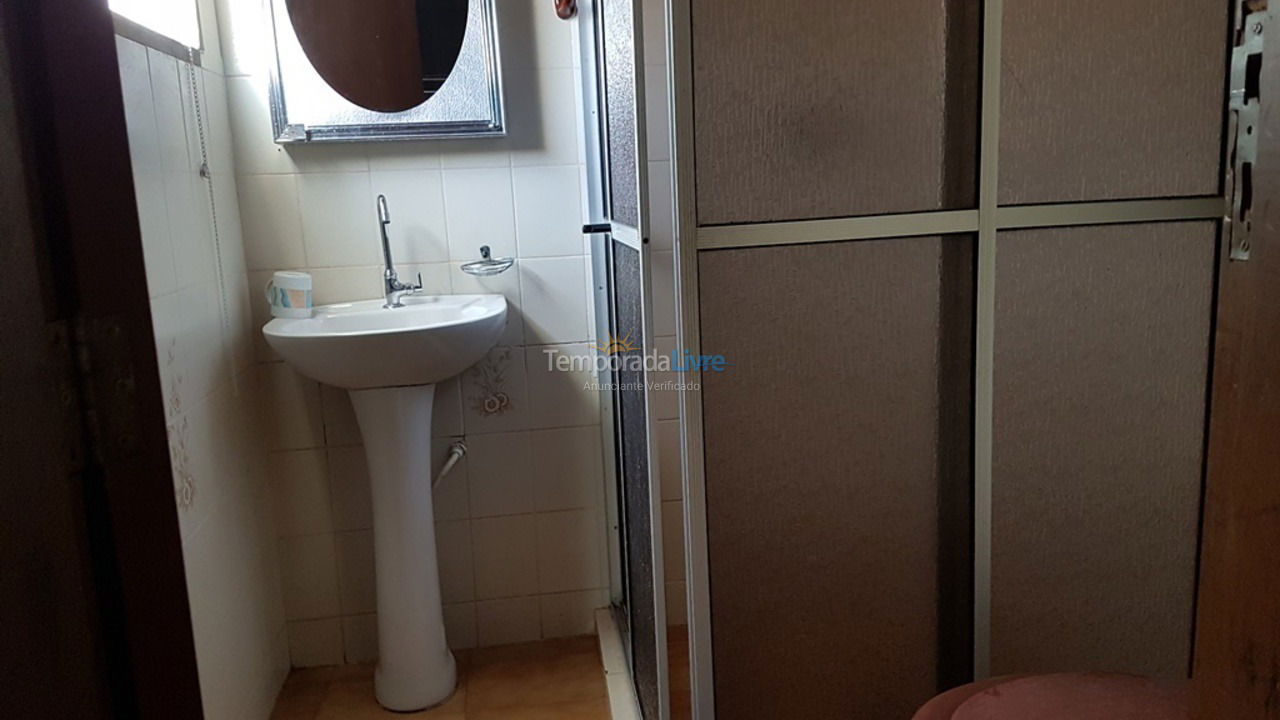 Casa para alquiler de vacaciones em Bombinhas (Praia de Quatro Ilhas)